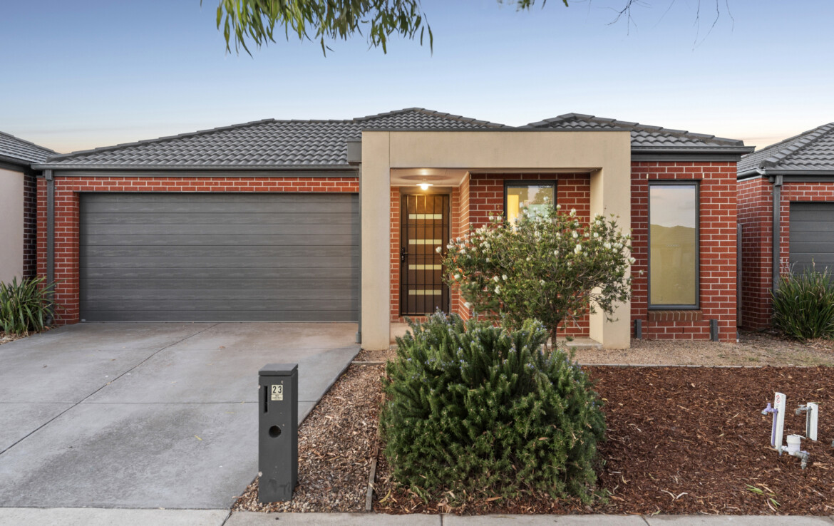Armstrong Creek property for lease